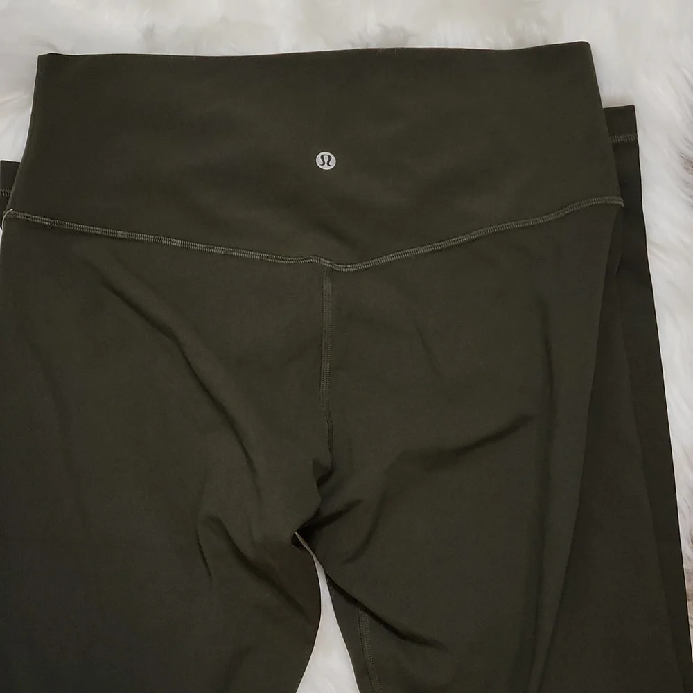 NWT Lululemon Align™ High-Rise Pant 28" Size 12  Dark Olive - Picture 6 of 7